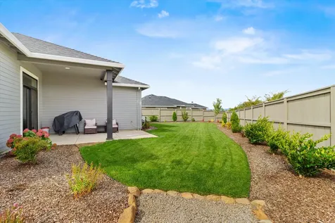 3811 Coal Mine Road Medford OR 97504