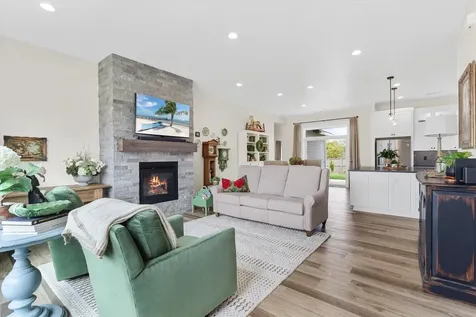 3811 Coal Mine Road Medford OR 97504