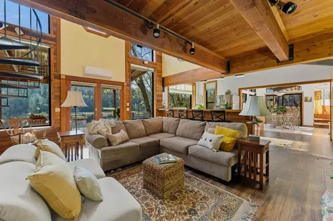 4941 Riverbanks Road Grants Pass OR 97527