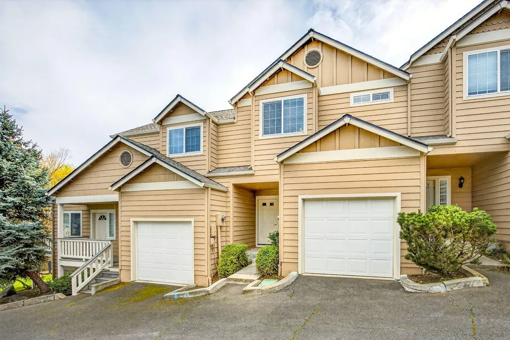 485 Larkspur Lane Ashland OR 97520