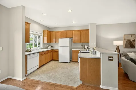 485 Larkspur Lane Ashland OR 97520