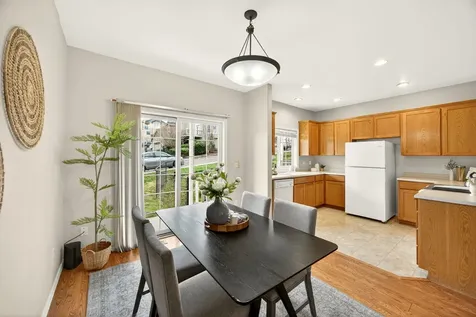 485 Larkspur Lane Ashland OR 97520