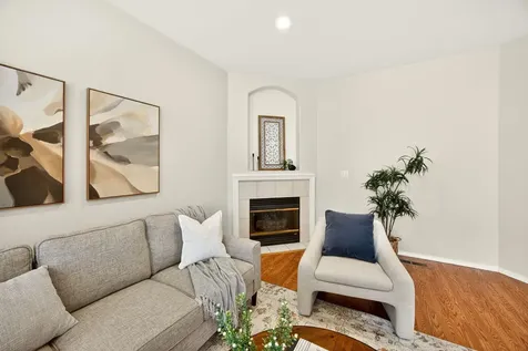 485 Larkspur Lane Ashland OR 97520