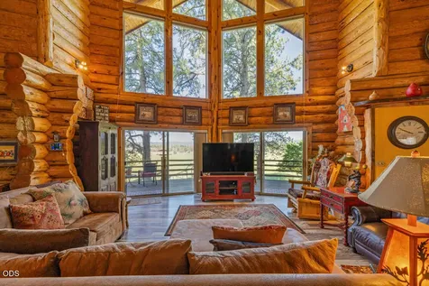 11010 Yonna Loop Drive Bonanza OR 97623