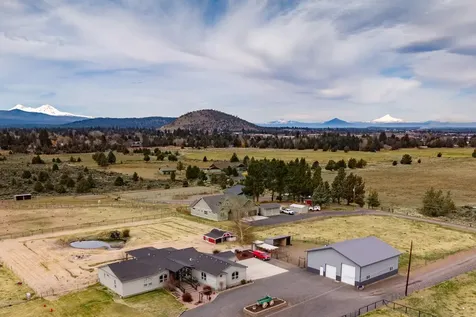 21435 Modoc Lane Bend OR 97702