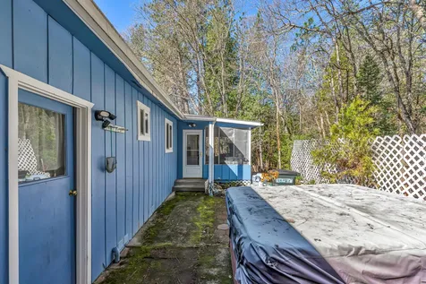 9780 Monument Drive Grants Pass OR 97526
