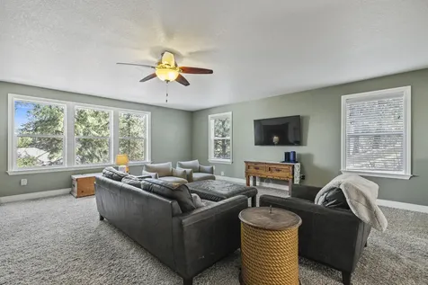 840 Ponderosa Drive Klamath Falls OR 97601