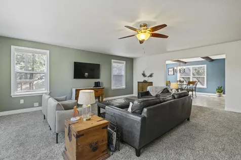 840 Ponderosa Drive Klamath Falls OR 97601