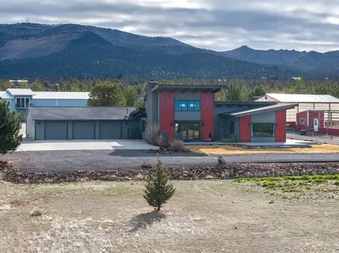 11301 SW Robinson Lane Powell Butte OR 97753