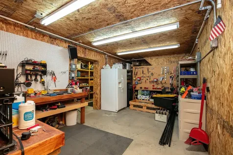 11301 SW Robinson Lane Powell Butte OR 97753