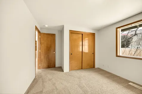 3027 Waterford Court Medford OR 97504