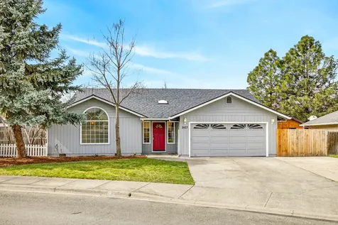 3027 Waterford Court Medford OR 97504