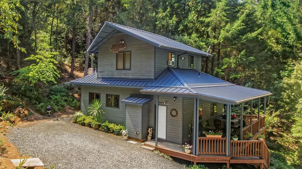 4901 Thompson Creek Road Selma OR 97538