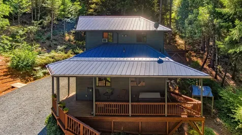 4901 Thompson Creek Road Selma OR 97538
