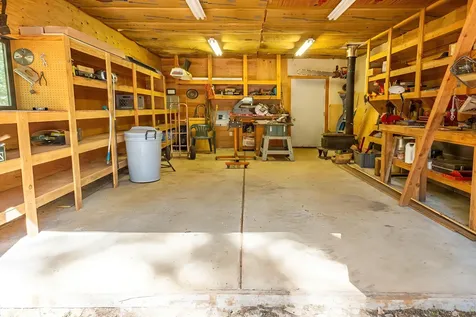 4901 Thompson Creek Road Selma OR 97538