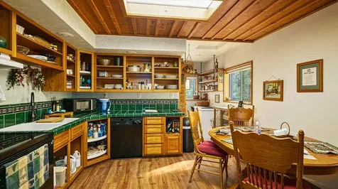 4901 Thompson Creek Road Selma OR 97538