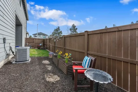 4649 SW 36th Street Redmond OR 97756