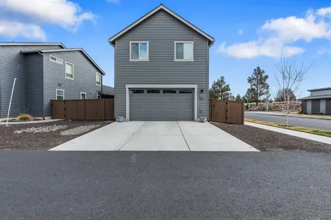 4649 SW 36th Street Redmond OR 97756