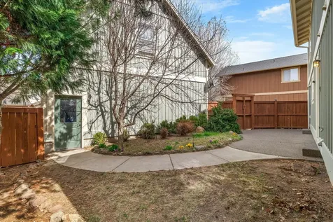 2980 NW Shevlin Meadow Drive Bend OR 97703