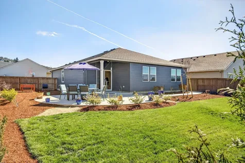 2769 Noble Fir Drive Medford OR 97504