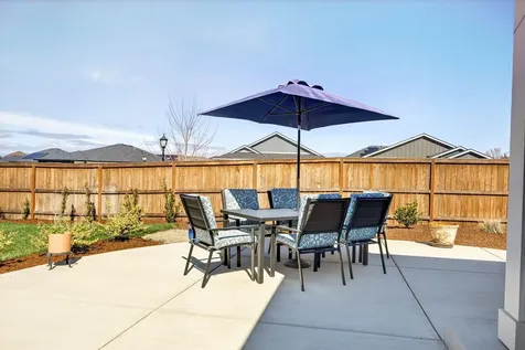 2769 Noble Fir Drive Medford OR 97504