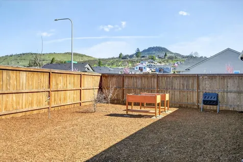 2769 Noble Fir Drive Medford OR 97504