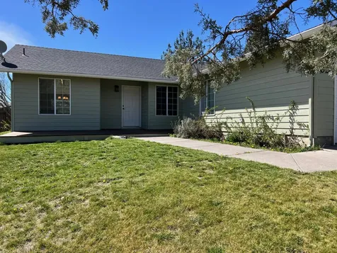 629 SW Deer Ridge Court Madras OR 97741
