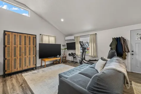 242 NW 1st Avenue John Day OR 97845