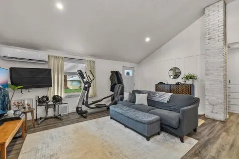 242 NW 1st Avenue John Day OR 97845