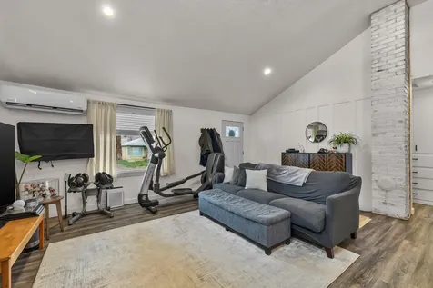 242 NW 1st Avenue John Day OR 97845