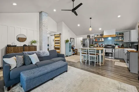 242 NW 1st Avenue John Day OR 97845