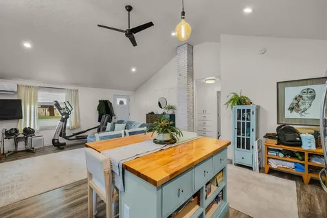 242 NW 1st Avenue John Day OR 97845