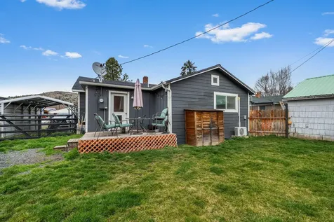 242 NW 1st Avenue John Day OR 97845