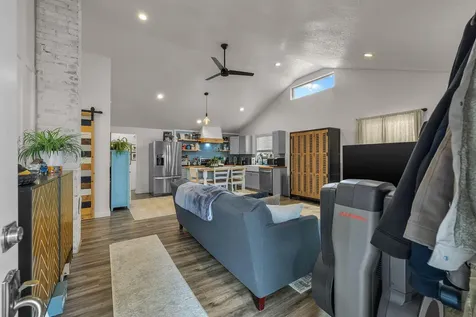 242 NW 1st Avenue John Day OR 97845