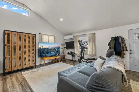 242 NW 1st Avenue John Day OR 97845