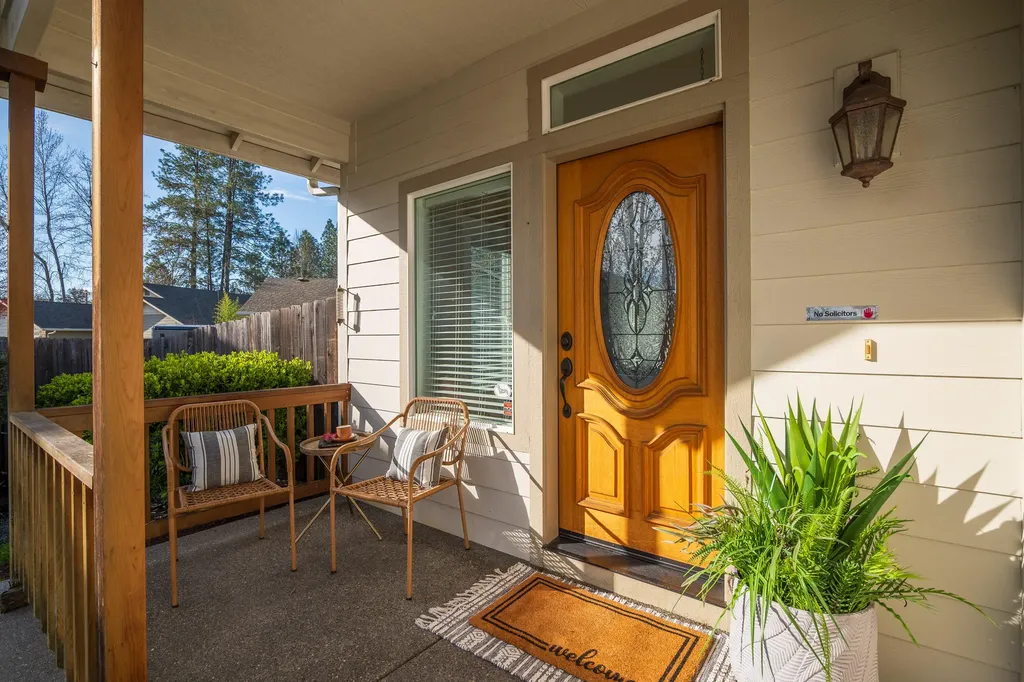2131 SW Ford Street Grants Pass OR 97526