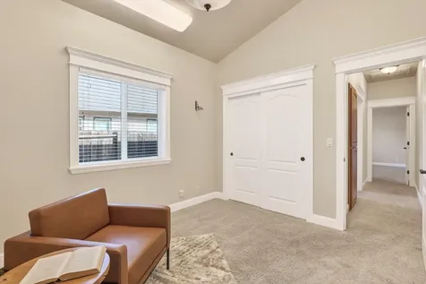 2131 SW Ford Street Grants Pass OR 97526