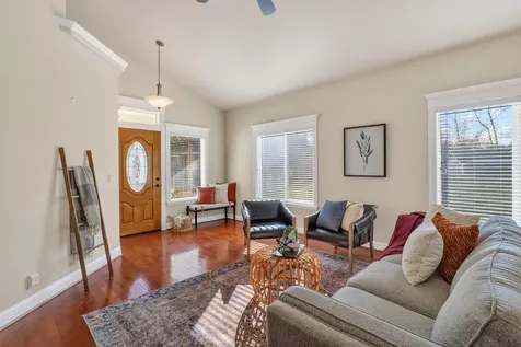 2131 SW Ford Street Grants Pass OR 97526