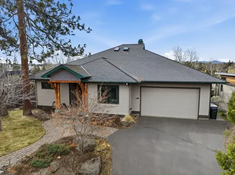 26 NW Shasta Place Bend OR 97703