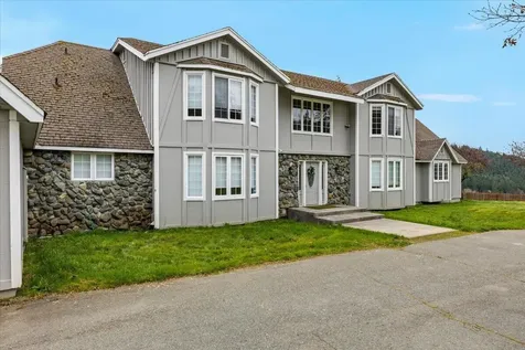 1500 Panther Gulch Road Williams OR 97544