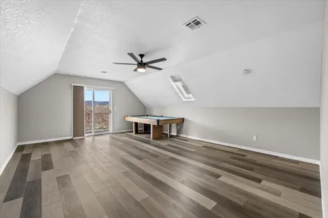 1500 Panther Gulch Road Williams OR 97544