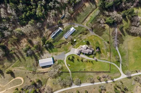1500 Panther Gulch Road Williams OR 97544
