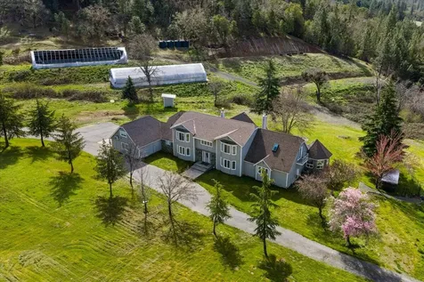 1500 Panther Gulch Road Williams OR 97544