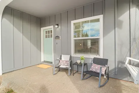 20688 White Dove Lane Bend OR 97702