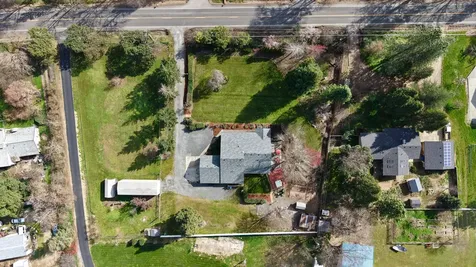 9401 Old Stage Road Central Point OR 97502