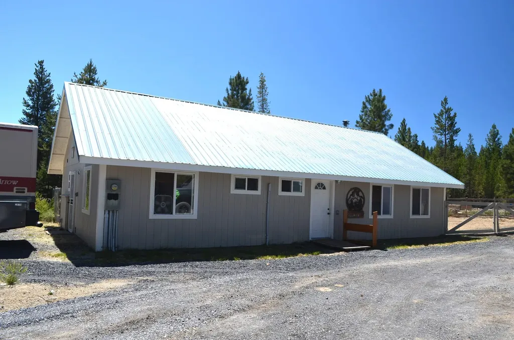 132860 Highway 97 N Crescent OR 97733