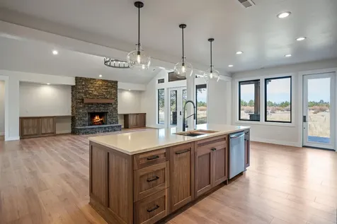 16768 Sandy Court La Pine OR 97739