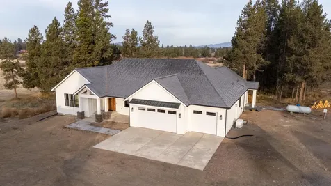 16768 Sandy Court La Pine OR 97739