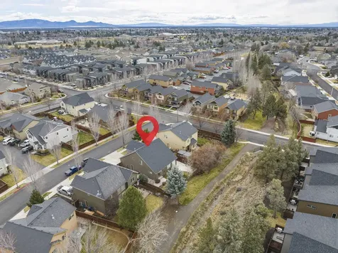 537 NW 28th Street Redmond OR 97756