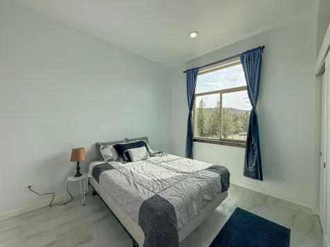 6182 SE Davis Loop Prineville OR 97754